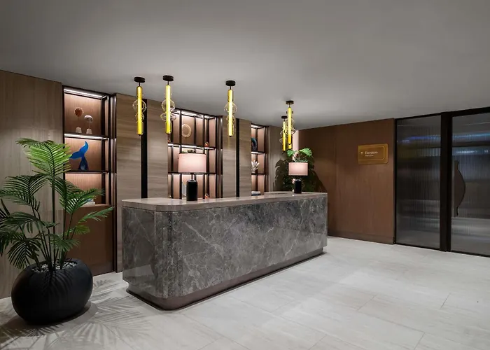 Hotel Moevenpick Living Istanbul Saklivadi